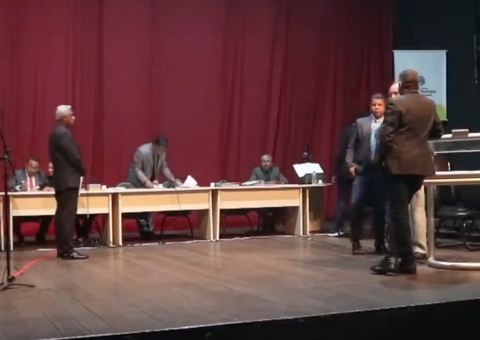 Vereador é criticado após pedir minuto de silêncio para homem que matou esposa