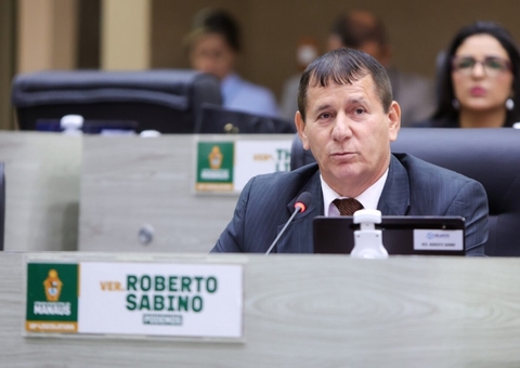 Vereador Roberto Sabino aproveita janela partidária e sai do Podemos