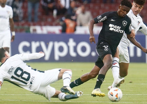 Botafogo perde na estreia de Artur Jorge e se complica na Libertadores