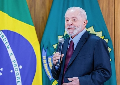Lula descarta reforma ministerial e diz que aprovação ao governo vai melhorar