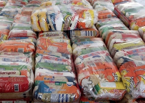 Supermercados propõem taxar bets com 'imposto do pecado' para ampliar cesta básica na reforma