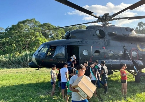 Helicóptero militar de ajuda comunitária cai na Amazônia e oito tripulantes morrem