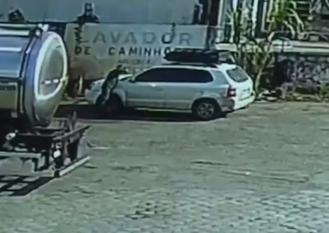 Casal de empresários é encontrado morto dentro de carro