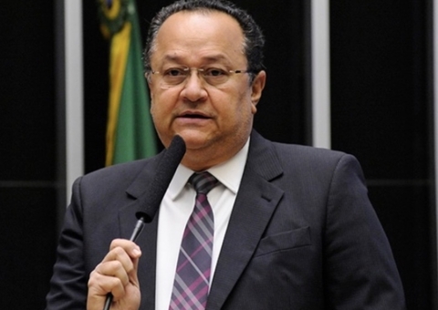 TRE-AM nega recurso do Ministério Público contra Silas Câmara