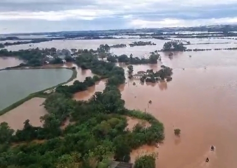 Governo do RS pede que moradores de Gramado e Canela deixem suas casas