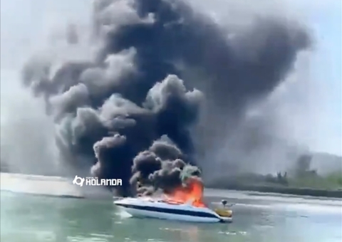 Lancha explode e deixa família e condutor gravemente feridos; veja vídeo