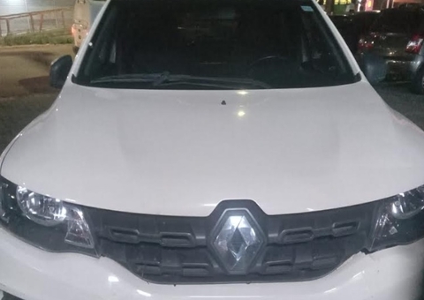 Oficial de Justiça é agredido ao realizar apreensão de veículo na Zona Leste