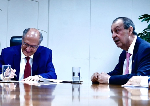 Omar Aziz sela parceria com governo federal para impulsionar a ZFM