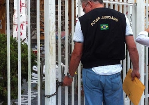 Extinção de cargo de oficial de justiça é aprovado na Aleam