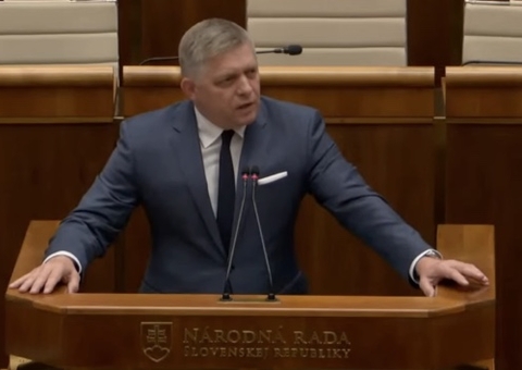 Premiê da Eslováquia passa por nova cirurgia e continua em estado grave, diz vice