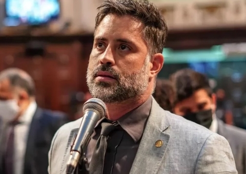 Justiça condena ex-deputado Alexandre Freitas por postagem racista em rede social 