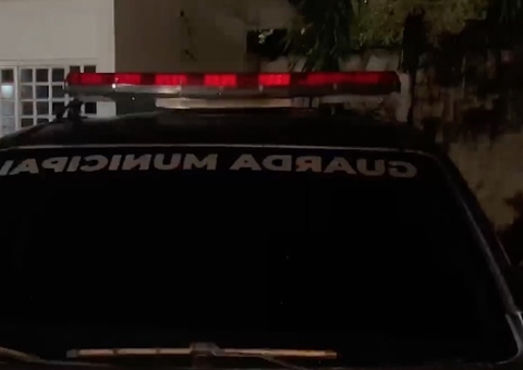 Grupo é preso suspeito de assaltar ônibus com peixeira em Manaus