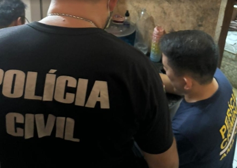 Adolescente flagrado com pornografia incitava menores à automutilação: 'imagens perturbadoras'