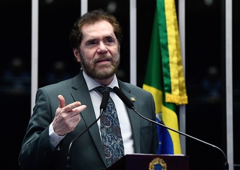 Plínio diz que Manaus vai 'colapsar', com BR-319 intrafegável na estiagem