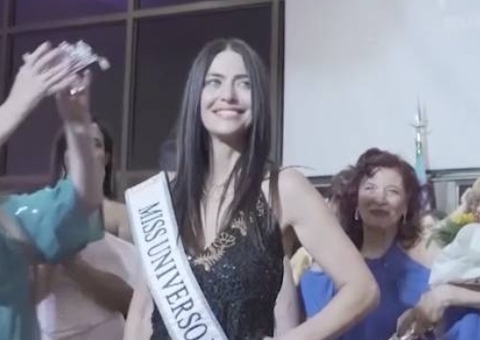 Saiba quem é a mulher de 60 anos que pode fazer história no Miss Universo