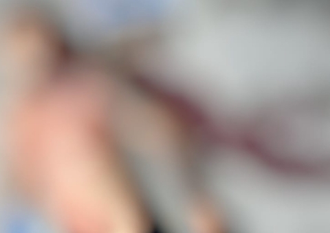 Mãe ouve disparos e encontra filho morto na frente de casa em Manaus