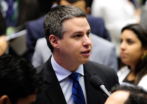 Conheça trajetória política do ex-deputado federal Arthur Bisneto
