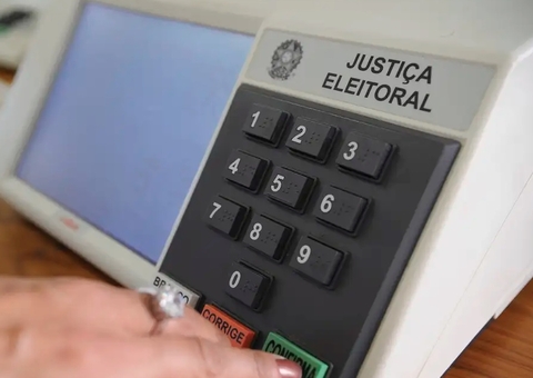 Novo Código Eleitoral propõe fim da reeleição e mandatos de 5 anos; entenda