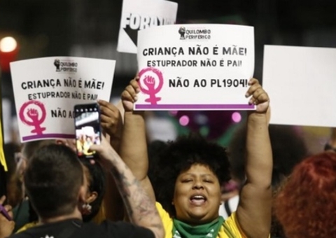 PL Antiaborto por Estupro perde apoio do centrão e não deve ser aprovado