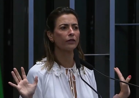 Senadora Soraya Thronicke desafia atriz que encenou aborto a simular estupro