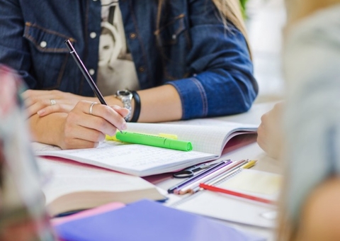 Ministério da Pesca publica edital de concurso com 264 vagas e salário de R$ 6.130; saiba mais