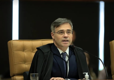 Mendonça é empossado como titular no TSE e deve ficar na corte até 2028