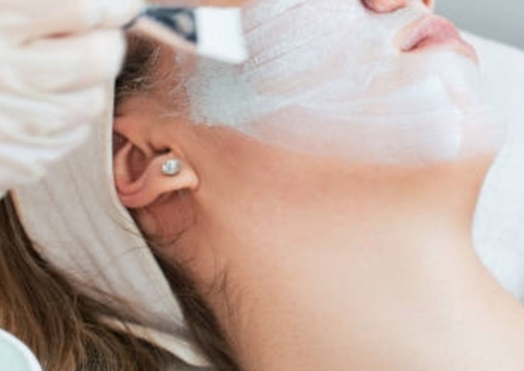 CFM solicita que Anvisa permita uso de fenol em procedimentos feitos por médicos