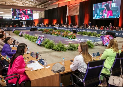 G20: Parlamentares aprovam ações para impulsionar participação feminina
