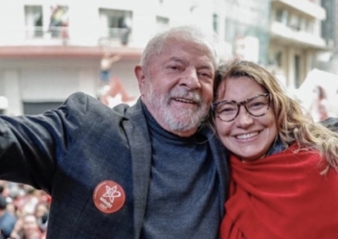 Lula repete tom de Bolsonaro ao dizer que tem 'tesão de 20 anos' e Janja como testemunha