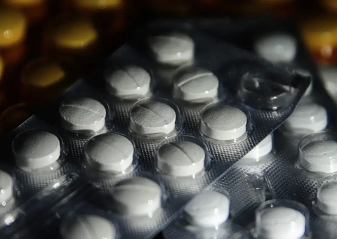 Anvisa aprova projeto-piloto para bula digital de medicamentos