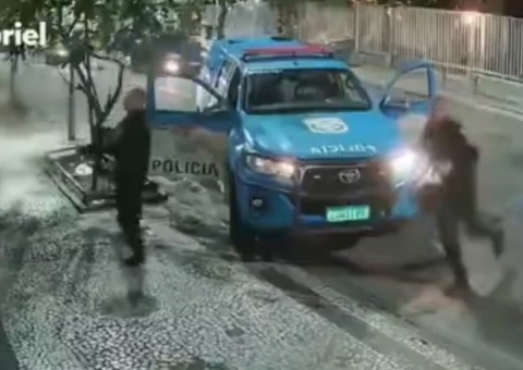 PM nega racismo e diz ter recebido relato de roubo antes de abordar filhos de diplomatas