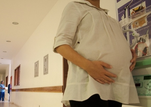 PL garante livre estacionamento para gestantes em trabalho de parto