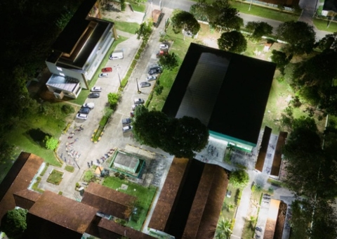 UEA de Parintins recebe nova iluminação em LED pelo Programa Ilumina+ Amazonas