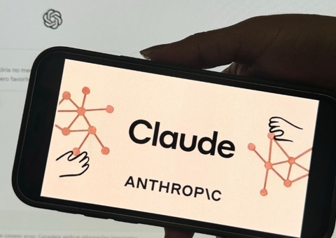Rival do ChatGPT, Claude chega ao Brasil com promessa de texto menos robótico e 'visão'