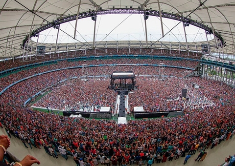 Bispo Bruno Leonardo faz evento gratuito neste domingo na Arena da Amazônia