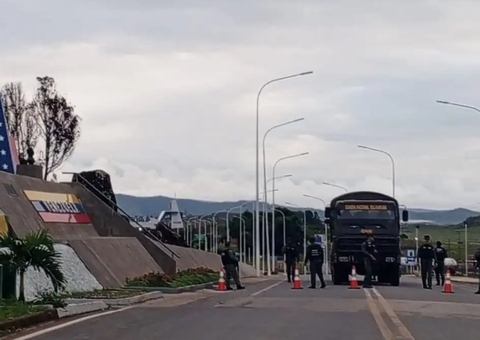 Mais de 400 venezuelanos entram no Brasil após eleição