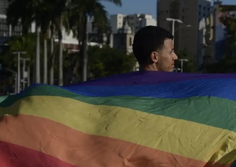 CNJ dá 5 dias para juiz de paz realizar casamento de casal homoafetivo no Ceará
