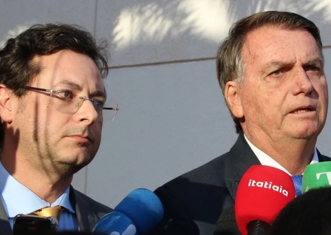 Advogado de Bolsonaro deixa defesa do caso das joias após ser indiciado pela PF 