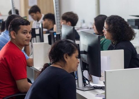 Sine Amazonas divulga 107 vagas de emprego para esta sexta-feira