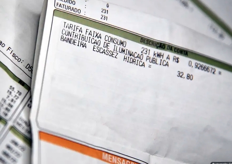 Governo anuncia queda de até 10% nas contas de luz em setembro