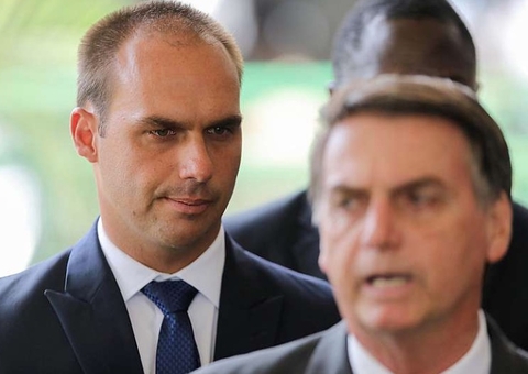 Eduardo Bolsonaro pegou avião do mesmo modelo que caiu em Vinhedos um dia antes da queda