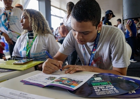 Lei do AM proíbe multas por perturbação do sossego para crianças com TEA; entenda