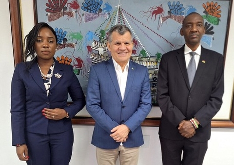 Embaixador do Quênia discute cooperação com a Zona Franca de Manaus 