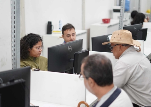 Sine Amazonas divulga 102 vagas de emprego para esta quinta-feira