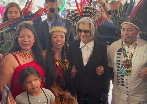 'A estiagem no Amazonas está me deixando sem dormir', diz presidente do TSE