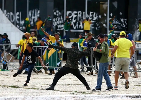 Presos do 8/1 são candidatos em 44 cidades com tornozeleiras e restrições