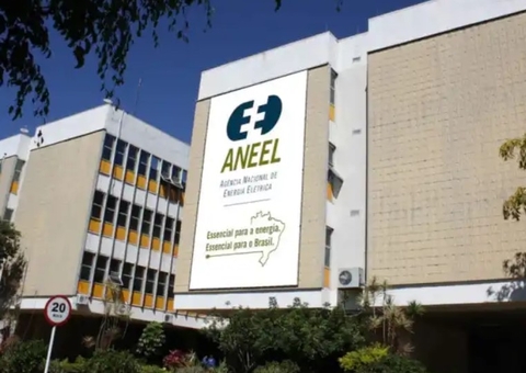 Justiça dá 72 horas para Aneel adotar medidas e garantir serviços de energia no Amazonas