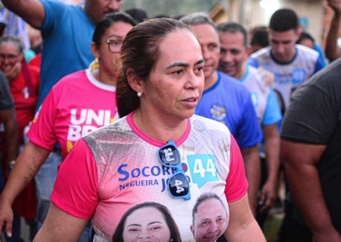 Profª Socorro lidera com 42,3% das intenções de voto para prefeita de Rio Preto da Eva