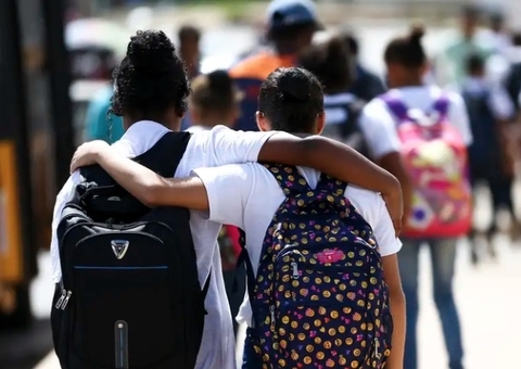 Governo faz acordo no Senado e vai liberar clube de tiro que já funciona próximo a escola