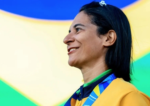 Jerusa Geber vence os 100m e conquista o primeiro ouro em Jogos Paralímpicos